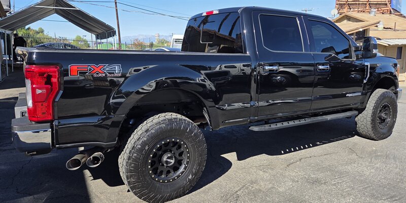 2017 Ford F-250 Super Duty LARIAT DIESEL   - Photo 37 - Redlands, CA 92373