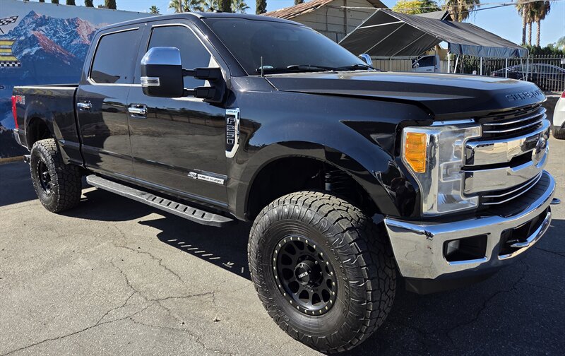 2017 Ford F-250 Super Duty LARIAT DIESEL   - Photo 35 - Redlands, CA 92373