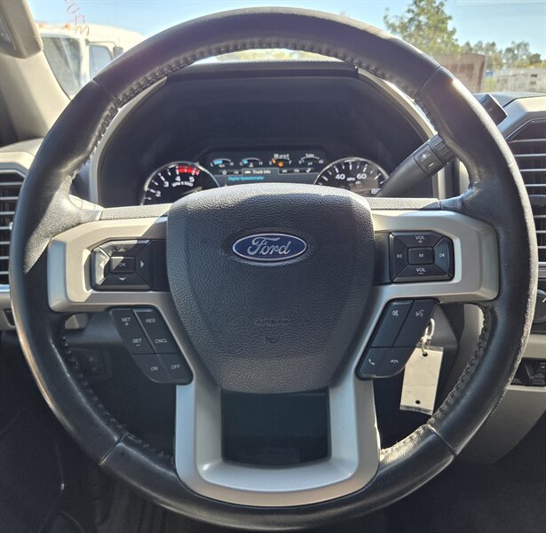 2017 Ford F-250 Super Duty LARIAT DIESEL   - Photo 21 - Redlands, CA 92373