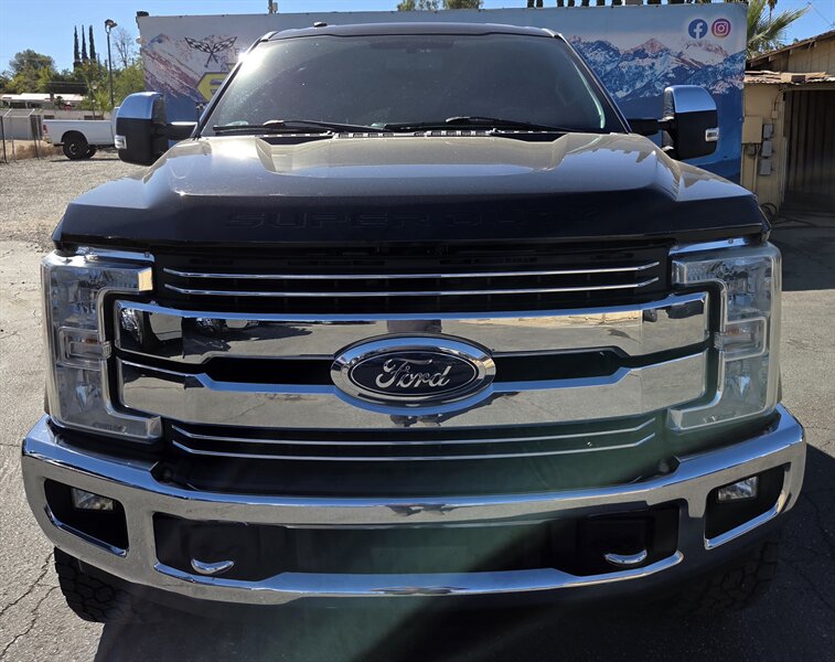 2017 Ford F-250 Super Duty LARIAT DIESEL   - Photo 33 - Redlands, CA 92373