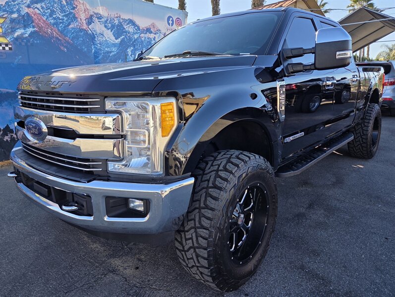 2017 Ford F-250 Super Duty Lariat  
