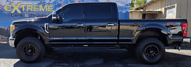 2017 Ford F-250 Super Duty LARIAT DIESEL   - Photo 3 - Redlands, CA 92373