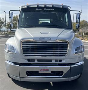 2025 Freightliner LH5 SPORTCHASSIS  