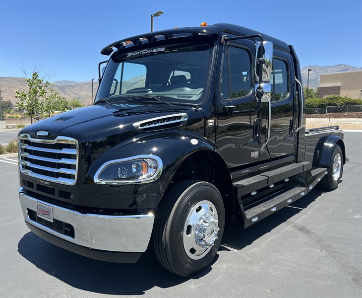 2025 Freightliner LH5 SPORTCHASSIS  LH5