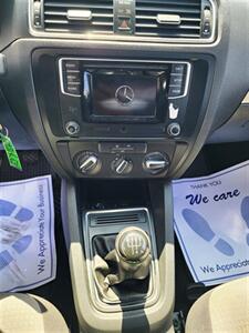 2017 Volkswagen Jetta 1.4T S   - Photo 39 - San Diego, CA 92120