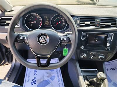 2017 Volkswagen Jetta 1.4T S   - Photo 43 - San Diego, CA 92120