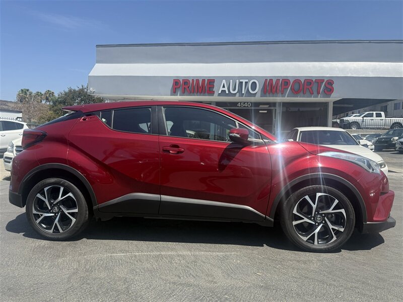 2018 Toyota C-HR XLE  