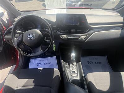 2018 Toyota C-HR XLE - Photo 8 - San Diego, CA 92120