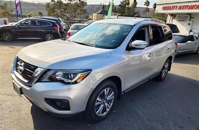 2018 Nissan Pathfinder S   - Photo 10 - San Diego, CA 92120