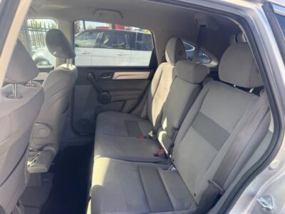 2011 Honda CR-V SE   - Photo 5 - San Diego, CA 92120