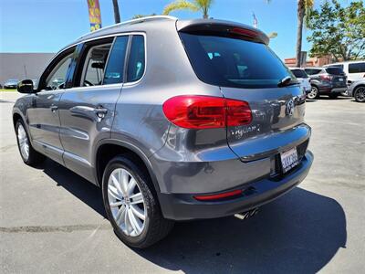 2012 Volkswagen Tiguan S   - Photo 2 - San Diego, CA 92120