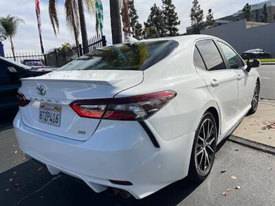 2021 Toyota Camry SE   - Photo 9 - San Diego, CA 92120