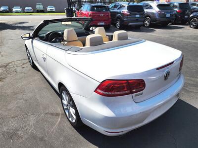 2012 Volkswagen Eos Komfort SULEV   - Photo 5 - San Diego, CA 92120