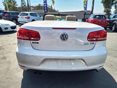 2012 Volkswagen Eos Komfort SULEV   - Photo 3 - San Diego, CA 92120