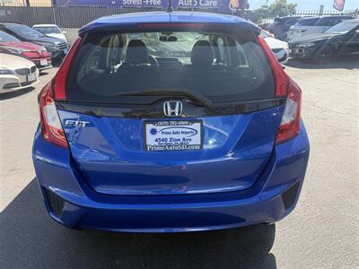 2017 Honda Fit LX - Photo 6 - San Diego, CA 92120