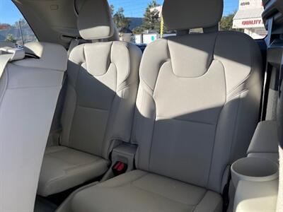 2016 Volvo XC90 T6 Momentum - Photo 9 - San Diego, CA 92120