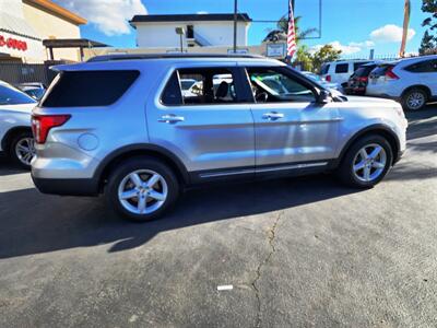 2018 Ford Explorer XLT   - Photo 6 - San Diego, CA 92120