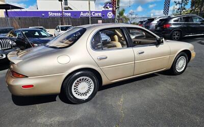 1995 INFINITI J30   - Photo 14 - San Diego, CA 92120