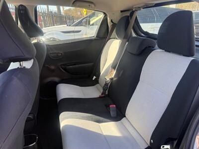 2012 Toyota Yaris 5-Door L   - Photo 5 - San Diego, CA 92120