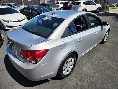 2014 Chevrolet Cruze LS Auto   - Photo 7 - San Diego, CA 92120
