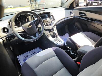 2014 Chevrolet Cruze LS Auto   - Photo 17 - San Diego, CA 92120