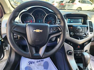 2014 Chevrolet Cruze LS Auto   - Photo 19 - San Diego, CA 92120