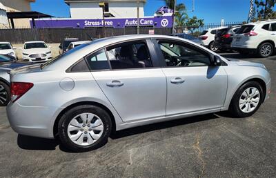 2014 Chevrolet Cruze LS Auto   - Photo 8 - San Diego, CA 92120