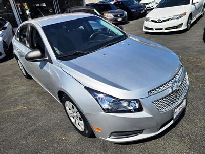 2014 Chevrolet Cruze LS Auto   - Photo 10 - San Diego, CA 92120