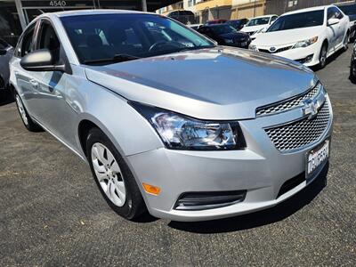 2014 Chevrolet Cruze LS Auto   - Photo 9 - San Diego, CA 92120