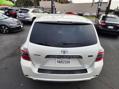 2009 Toyota Highlander Hybrid   - Photo 3 - San Diego, CA 92120