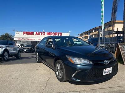 2016 Toyota Camry SE Sedan