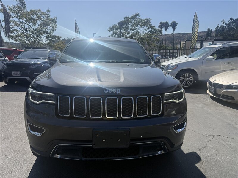 2017 Jeep Grand Cherokee Limited  