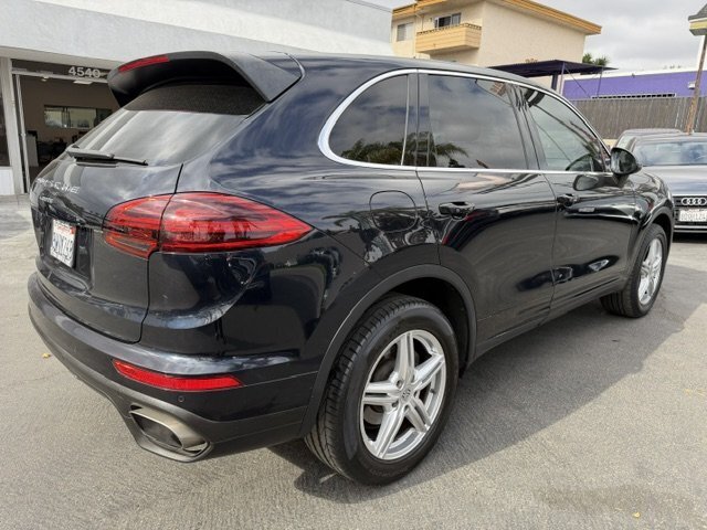 2017 Porsche Cayenne  
