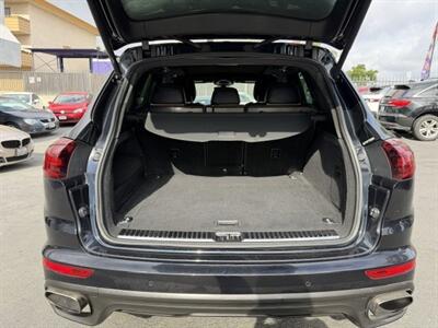 2017 Porsche Cayenne - Photo 4 - San Diego, CA 92120