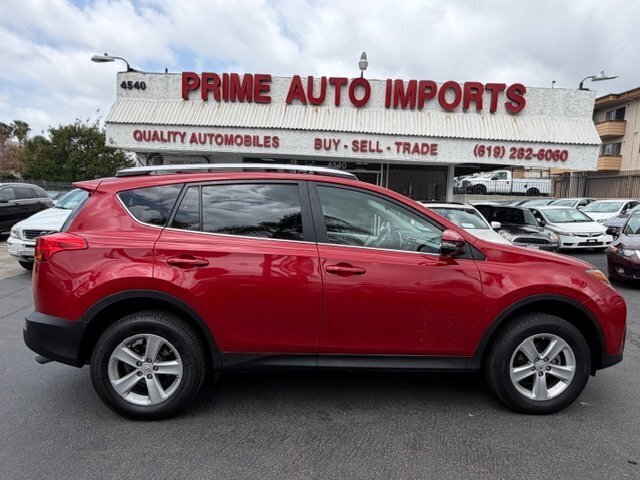 2013 Toyota RAV4 XLE's photo