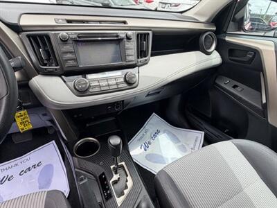 2013 Toyota RAV4 XLE   - Photo 15 - San Diego, CA 92120