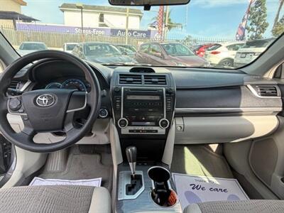 2012 Toyota Camry Hybrid LE   - Photo 11 - San Diego, CA 92120