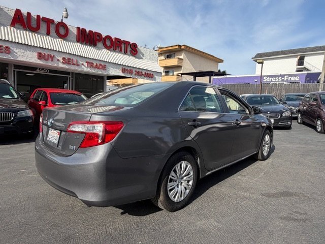 2012 Toyota Camry Hybrid LE  