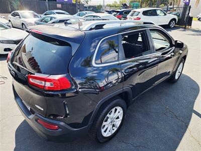 2018 Jeep Cherokee Latitude   - Photo 6 - San Diego, CA 92120