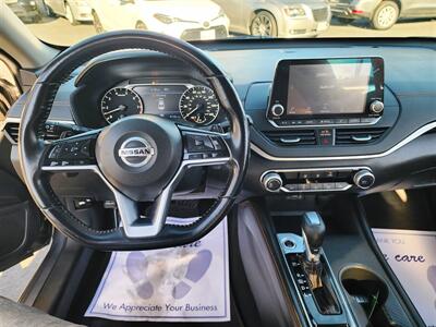 2020 Nissan Altima 2.5 SR   - Photo 21 - San Diego, CA 92120