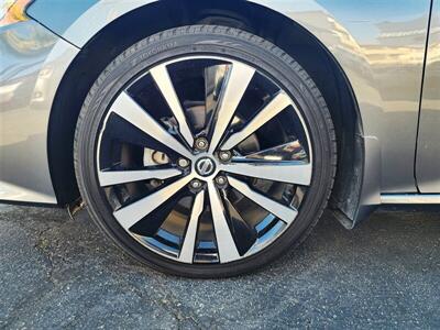 2020 Nissan Altima 2.5 SR   - Photo 26 - San Diego, CA 92120