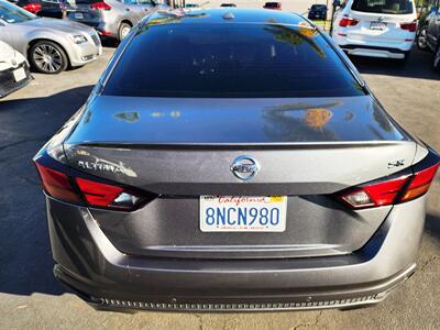 2020 Nissan Altima 2.5 SR   - Photo 9 - San Diego, CA 92120