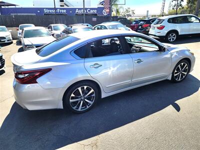 2017 Nissan Altima 2.5 SR   - Photo 15 - San Diego, CA 92120