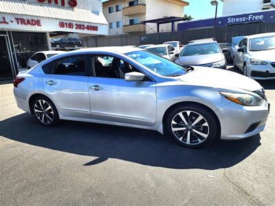 2017 Nissan Altima 2.5 SR   - Photo 17 - San Diego, CA 92120