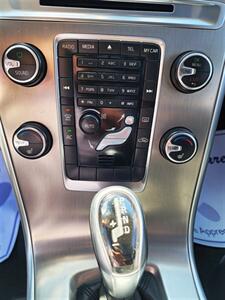 2013 Volvo XC60 T6   - Photo 21 - San Diego, CA 92120