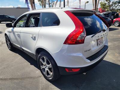 2013 Volvo XC60 T6   - Photo 2 - San Diego, CA 92120