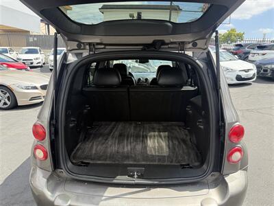 2011 Chevrolet HHR LT - Photo 8 - San Diego, CA 92120