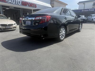 2013 Toyota Camry Hybrid XLE - Photo 4 - San Diego, CA 92120