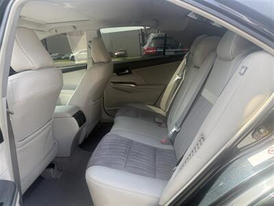 2013 Toyota Camry Hybrid XLE - Photo 11 - San Diego, CA 92120