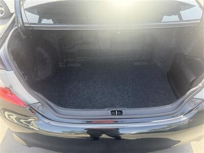 2013 Toyota Camry Hybrid XLE - Photo 9 - San Diego, CA 92120